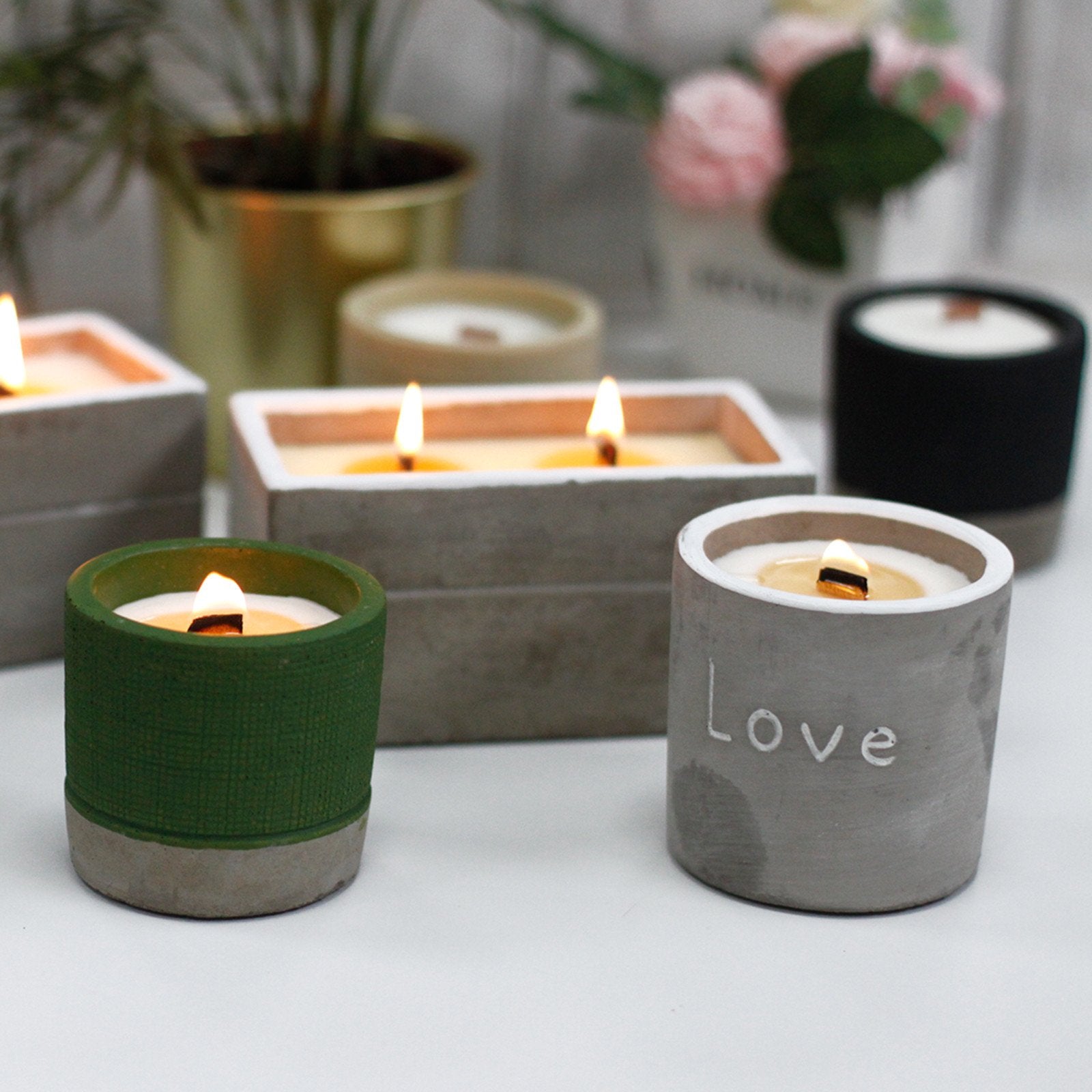 Large Round Patchouli & Dark Amber Candle | #product_category# - OneRoofGifts