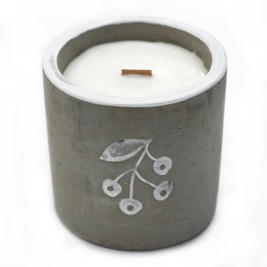 Medium Sweet Juniper Gin Candle | #product_category# - OneRoofGifts