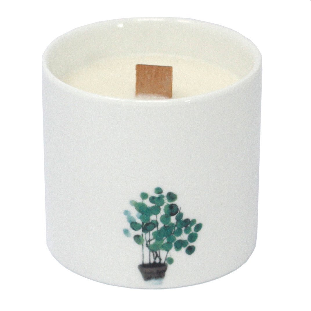 Viola Botanical Candle, Large Marsh | #product_category# - OneRoofGifts